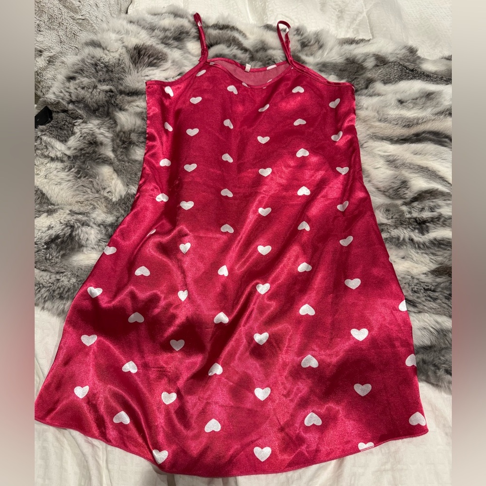 Satin Pink and White Heart Nightgown- small